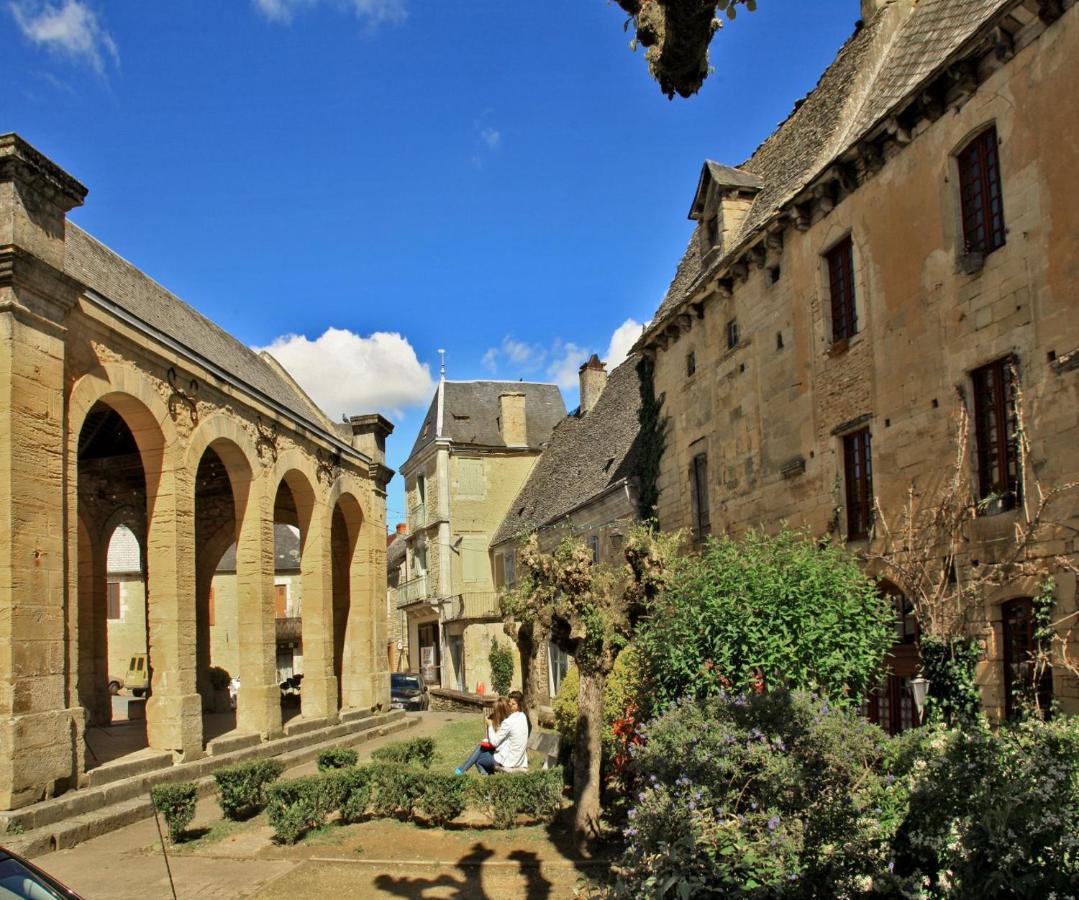 Petite Maison En Pierre Au Coeur Du Perigord Noir Proche De Sarlat Et Rocamadour Salignac Eyvigues Экстерьер фото