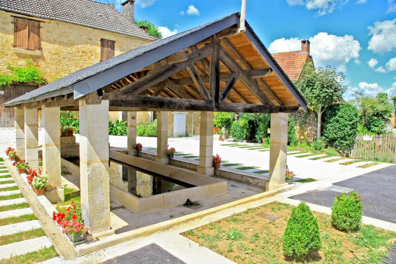 Petite Maison En Pierre Au Coeur Du Perigord Noir Proche De Sarlat Et Rocamadour Salignac Eyvigues Экстерьер фото
